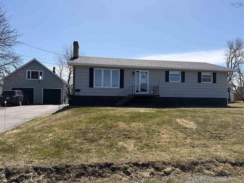 11 Luke Street  Glace Bay, NS B1A 1N7