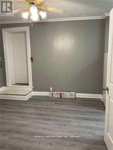 2 - 271 DUNN AVENUE , Toronto, Ontario M6K 1L9 5