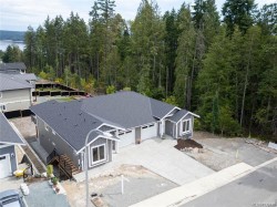 671 Sanderson Rd Ladysmith, BC V9G 0A7