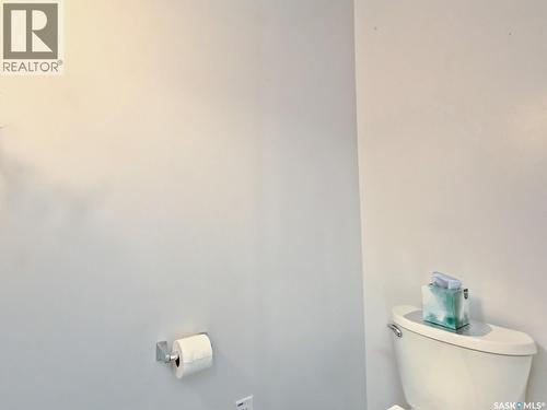 204 2Nd Avenue W, Biggar, SK - Indoor Photo Showing Bathroom