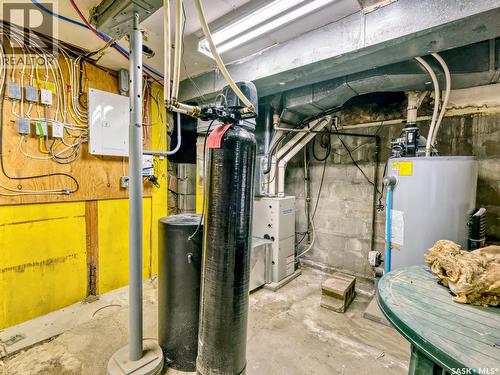 204 2Nd Avenue W, Biggar, SK - Indoor Photo Showing Basement