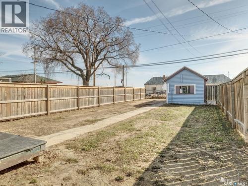 204 2Nd Avenue W, Biggar, SK - Outdoor