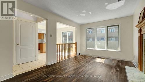 1626 Blohm Drive, Ottawa, ON - Indoor Photo Showing Other Room