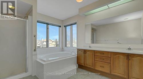 1626 Blohm Drive, Ottawa, ON - Indoor Photo Showing Bathroom