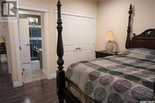 319 Roy Crescent, Saskatoon, SK - Indoor Photo Showing Bedroom