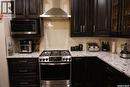 319 Roy Crescent, Saskatoon, SK  - Indoor Photo Showing Kitchen 