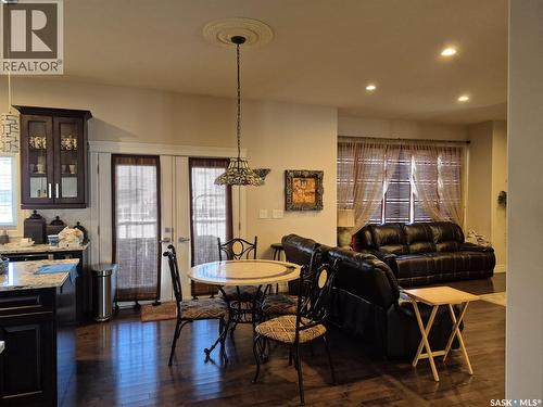 319 Roy Crescent, Saskatoon, SK - Indoor Photo Showing Dining Room