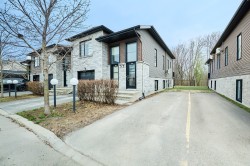 205-14400 Rue des Saules  Mirabel, QC J7N 0T5