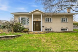 27 Rue Provost  Verchères, QC J0L 2R0