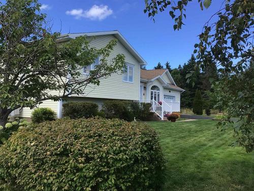 2 Willis Avenue, Coxheath, NS 