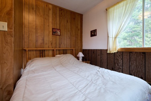 Chambre à coucher - 26 Ch. Houle, Saint-Donat, QC - Indoor Photo Showing Bedroom