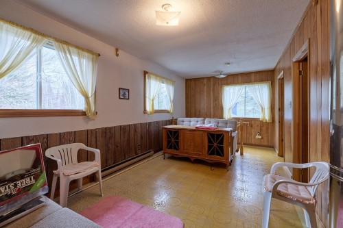 Boudoir - 26 Ch. Houle, Saint-Donat, QC - Indoor