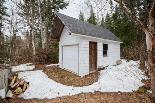 Garage - 26 Ch. Houle, Saint-Donat, QC - Outdoor With Exterior