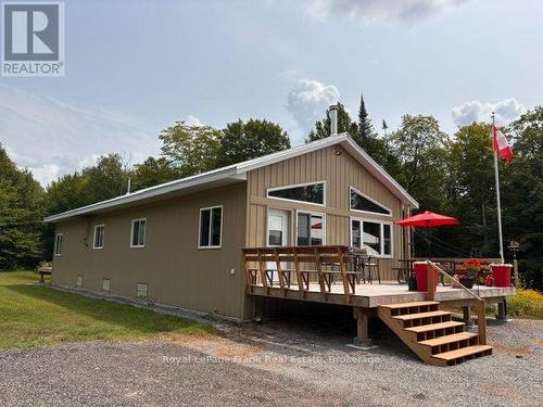 989 NORTH MCKENZIE LAKE ROAD  South Algonquin, ON N0C 1B0
