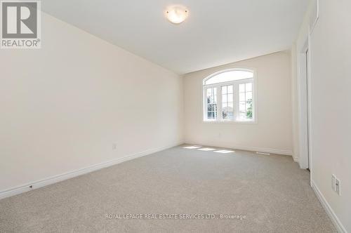 18 Jellicoe Court, Hamilton, ON - Indoor Photo Showing Other Room