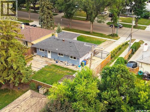 1812 Grant Drive, Regina, SK - Outdoor