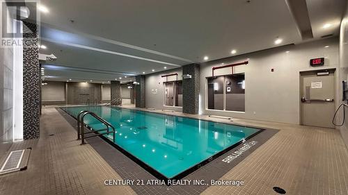 310 - 75 Norman Bethune Avenue, Richmond Hill, ON - Indoor Photo Showing Other Room With In Ground Pool