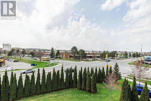 310 - 75 Norman Bethune Avenue, Richmond Hill, ON - Outdoor With View