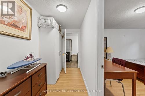 1214 Conyers Crescent, Mississauga, ON - Indoor Photo Showing Other Room