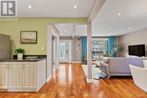 1214 Conyers Crescent, Mississauga, ON - Indoor