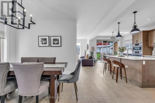 2195 Ironwood Road, London South, ON - Indoor Photo Showing Dining Room