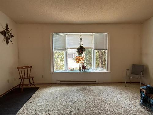 229 Swan River Drive, Swan River, MB - Indoor Photo Showing Other Room