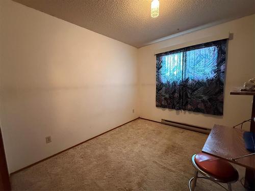 229 Swan River Drive, Swan River, MB - Indoor Photo Showing Other Room