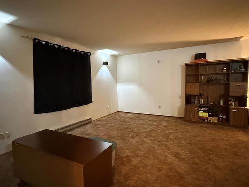 229 Swan River Drive, Swan River, MB - Indoor Photo Showing Other Room