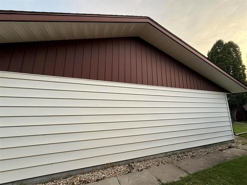 229 Swan River Drive, Swan River, MB - Outdoor With Exterior