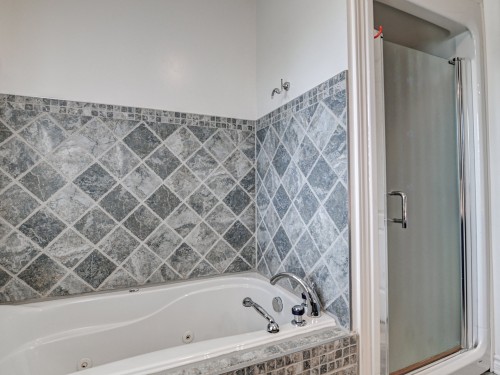 Salle de bains - 3560 Rue De Loreto, Brossard, QC - Indoor Photo Showing Bathroom