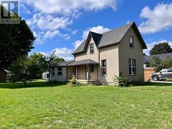 38 HARVEY STREET Aylmer, ON N5H 1T1