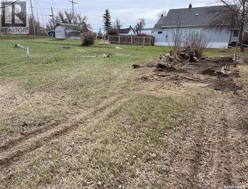 136 Railway Avenue, Loreburn, SK 