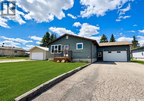 404 5th STREET N  Nipawin, SK S0E 1E0