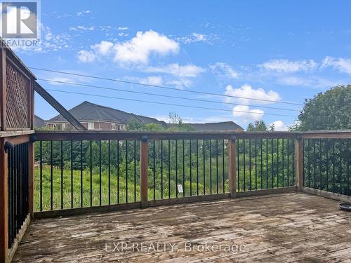 Upper - 26 Millcliff Circle, Aurora, ON - Outdoor