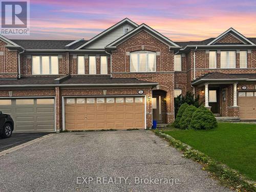 Upper - 26 Millcliff Circle, Aurora, ON - Outdoor With Facade