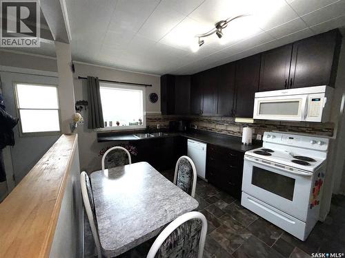 412 Main Street, Hudson Bay, SK - Indoor Photo Showing Kitchen