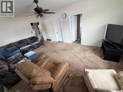 412 Main Street, Hudson Bay, SK - Indoor