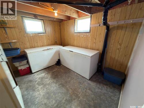412 Main Street, Hudson Bay, SK - Indoor Photo Showing Basement