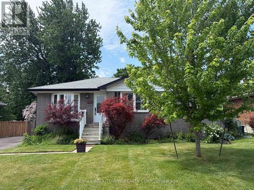 134 WAKEFIELD ROAD  Milton, ON L9T 2L9