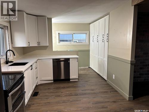 108 Front Street N, Pense, SK - Indoor Photo Showing Kitchen