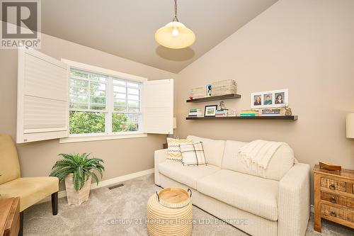 14 Tulip Tree Common, St. Catharines (Grapeview), ON - Indoor Photo Showing Living Room