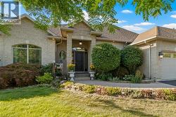 21 FARROW Road  Brantford, ON N3T 5L7