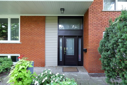 3338 Enniskillen Circle, Mississauga, ON - Outdoor With Exterior