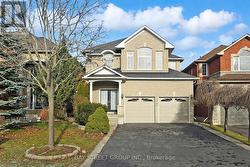 103 COLESBROOK ROAD Richmond Hill, ON L4S 2G3