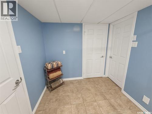 300 Ash Place, Swift Current, SK - Indoor Photo Showing Other Room