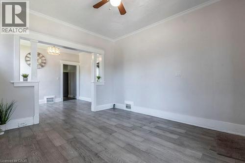 123 Gage Avenue N, Hamilton, ON - Indoor Photo Showing Other Room
