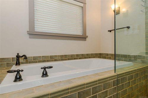 #36-315 Robinson Rd, Salt Spring, BC 