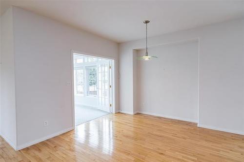 6-856 John Bruce Rd, Winnipeg, MB 