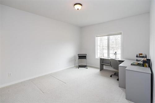 6-856 John Bruce Rd, Winnipeg, MB 