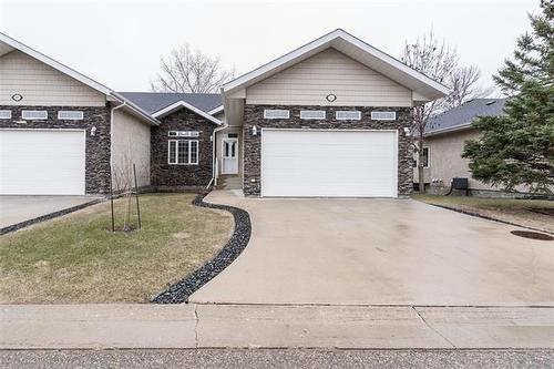 6-856 John Bruce Rd, Winnipeg, MB 